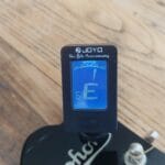 Joyo clip-on guitar tuner